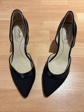 Life Stride Black D'Orsay Pointed Toe Pumps